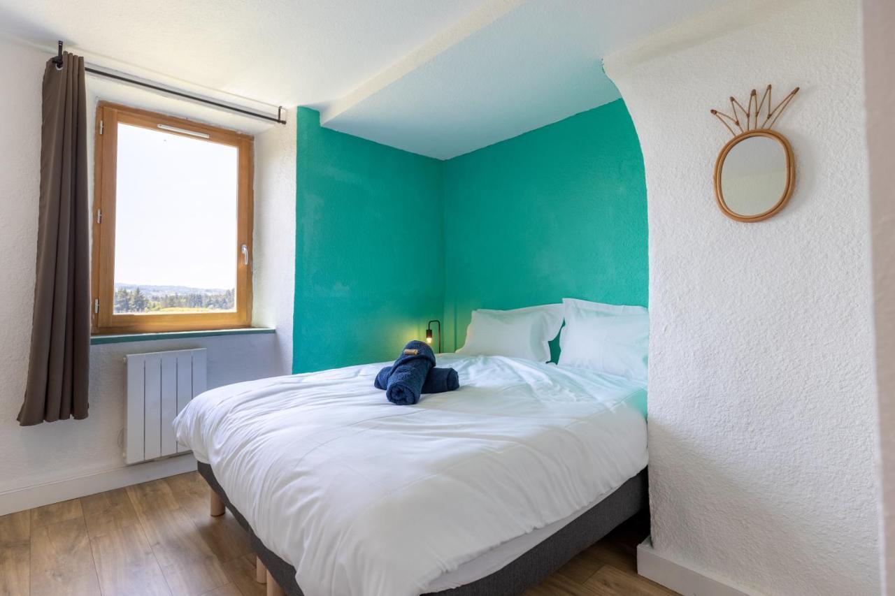 Bed and Breakfast Domaine Du Coq En Pat Augerolles Exteriér fotografie