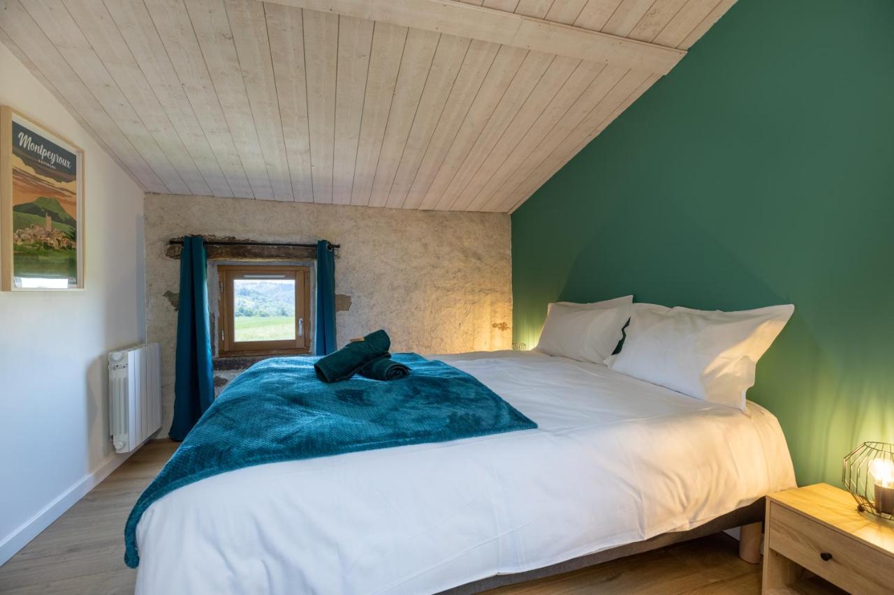 Bed and Breakfast Domaine Du Coq En Pat Augerolles Exteriér fotografie